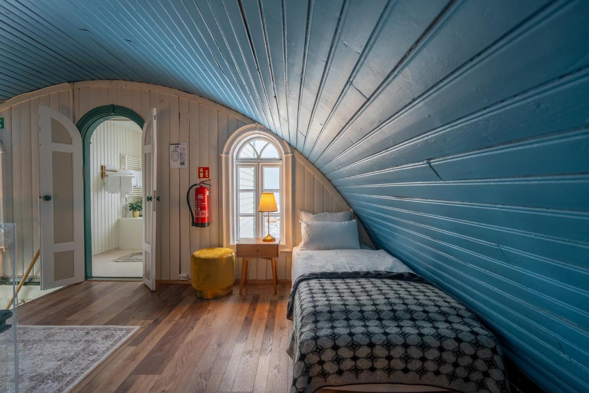 Hotel Bloenduos เบลินดือออส ภายนอก รูปภาพ